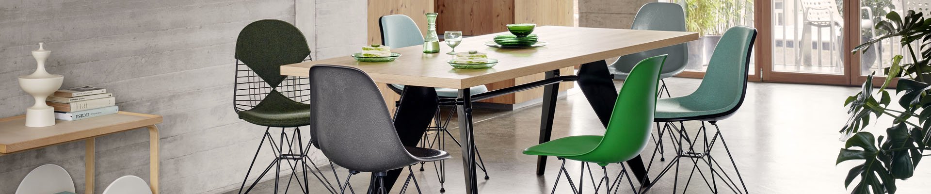 Vitra Eames Fiberglass