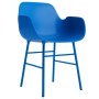 Form Armchair stoel met stalen onderstel felblauw