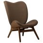 A Conversation Piece Tall fauteuil donker eiken, Mocca