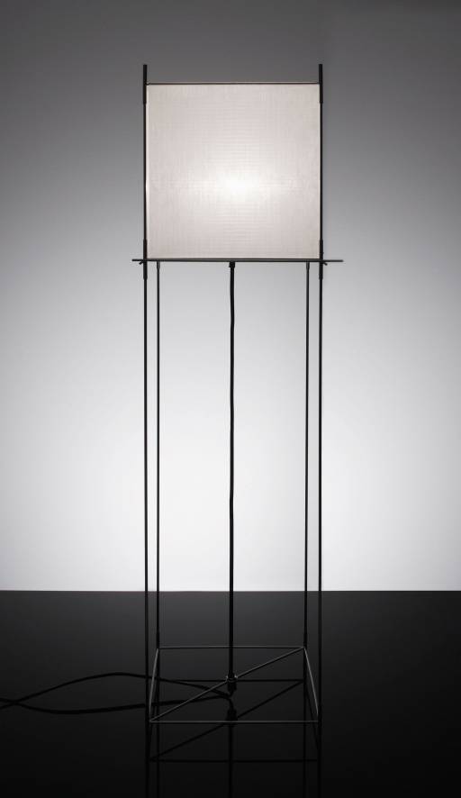 revolutie kiezen Stam Hollands Licht Lotek Classic vloerlamp, frame zwart metaal, doek wit |  Flinders